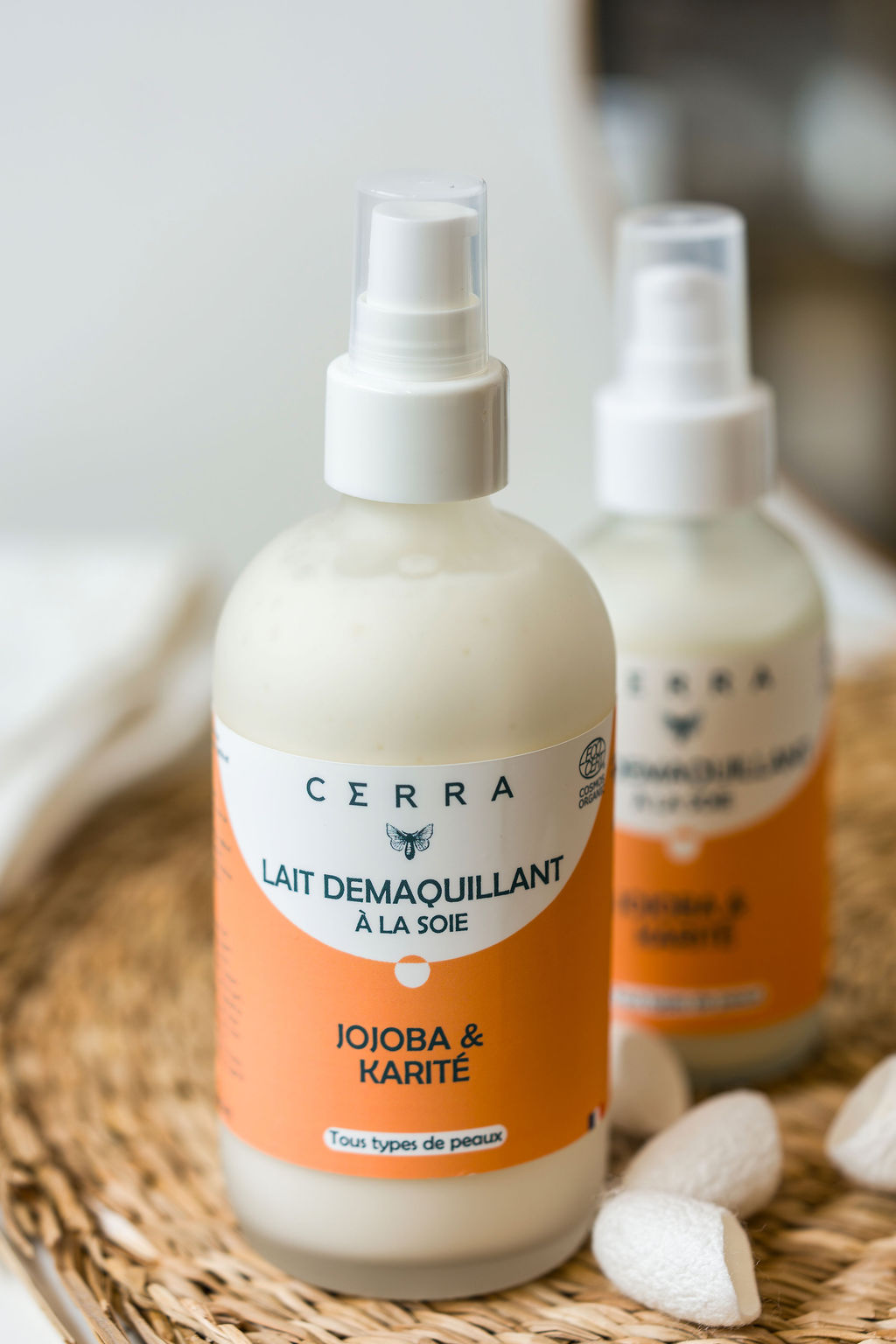 Jojoba- und Shea-Make-up-Entfernermilch – angereichert mit Seide – Cosmos Natural-zertifiziert