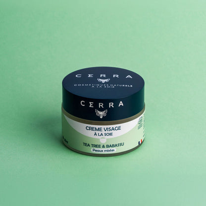 Teebaum- und Babassu-Tagescreme – angereichert mit Seide – aus kontrolliert biologischem Anbau